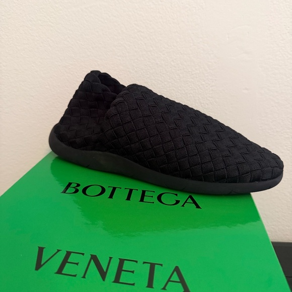 Bottega Veneta Mens Black Shoes